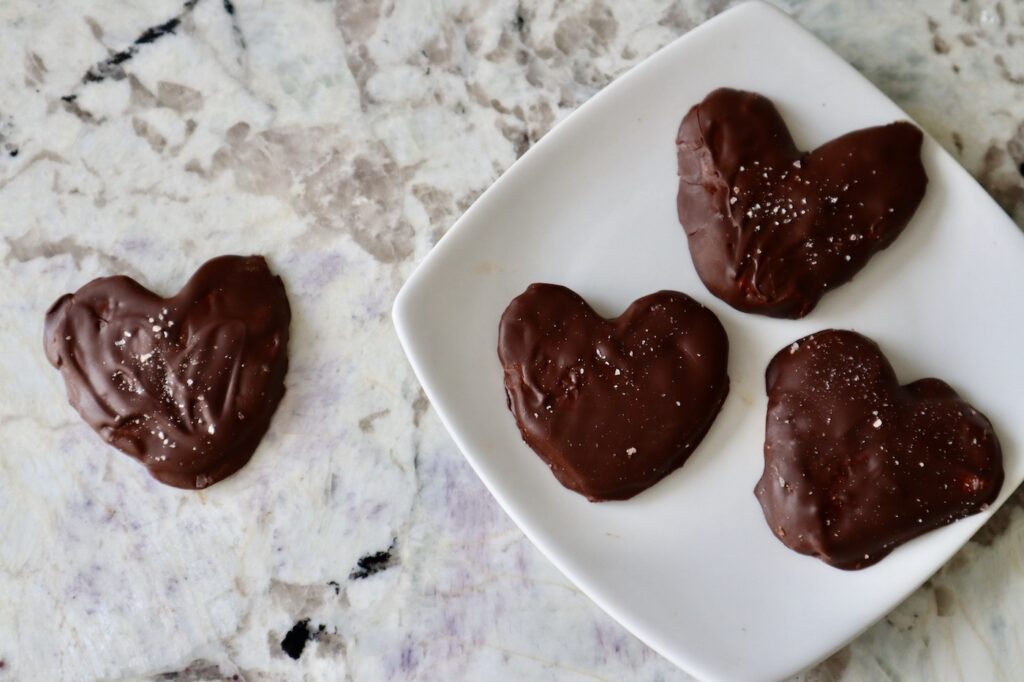 DIY Chocolate Peanut Butter Hearts Honest & Well
