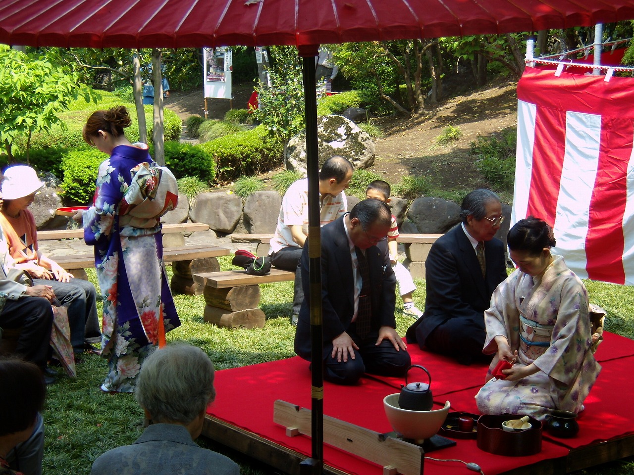 Japan From Old World pagodas to the Skyscrapers