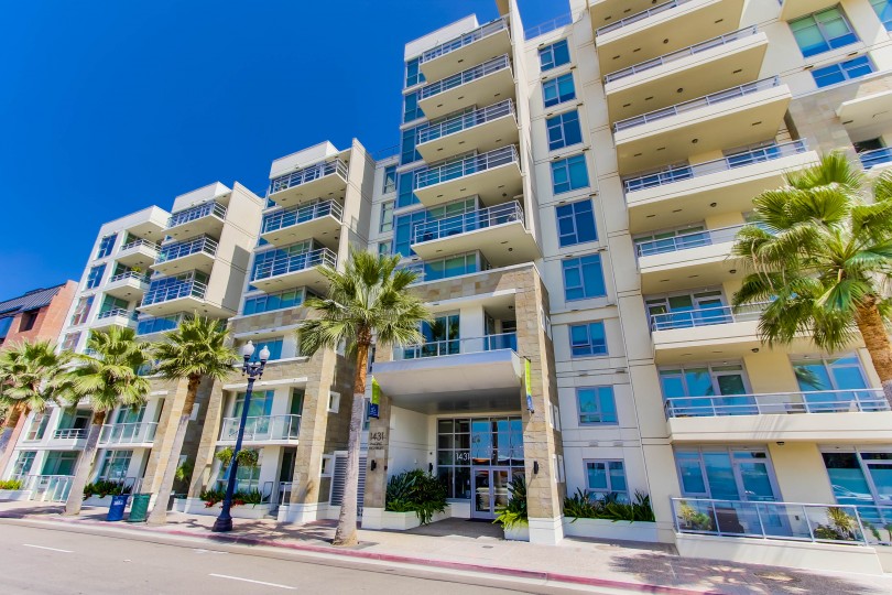 BREEZA Luxury Condos San Diego Hooked On Everything