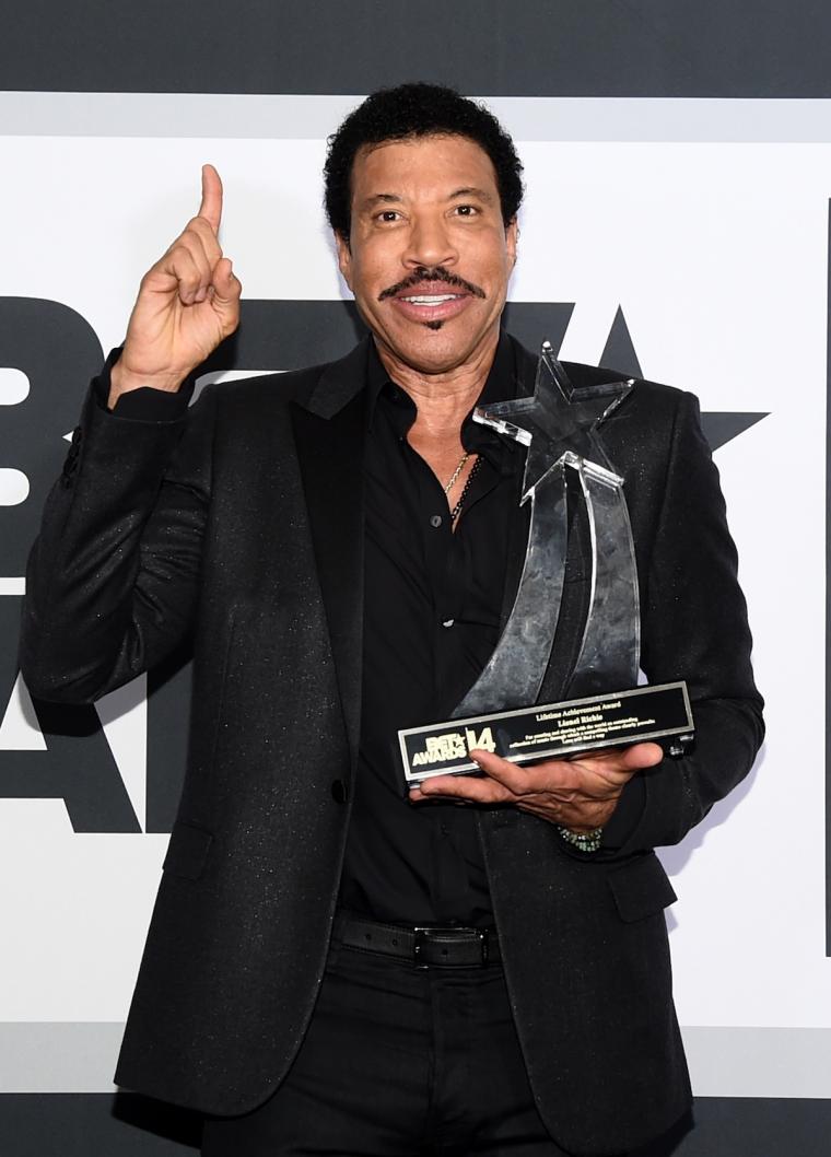 Lionel Richie The R&B music artist Hooked On Everything