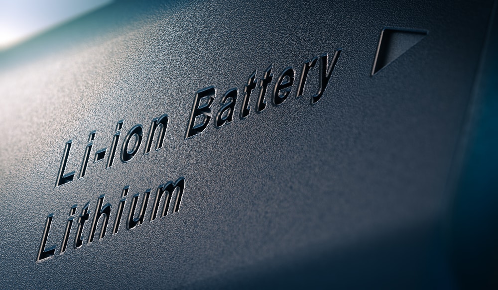 Do Lithium Batteries Have Memory? (Answered) HookedOnTool