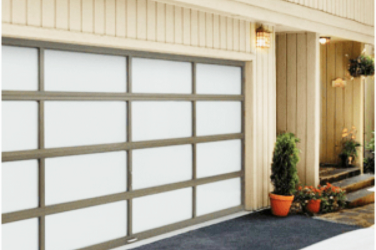 How to Choose the Right Professional for Garage Door Installation?