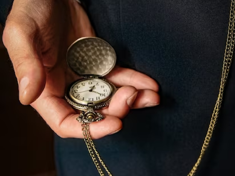 Timeless Elegance Exploring the Modern Pocket Watch Revival