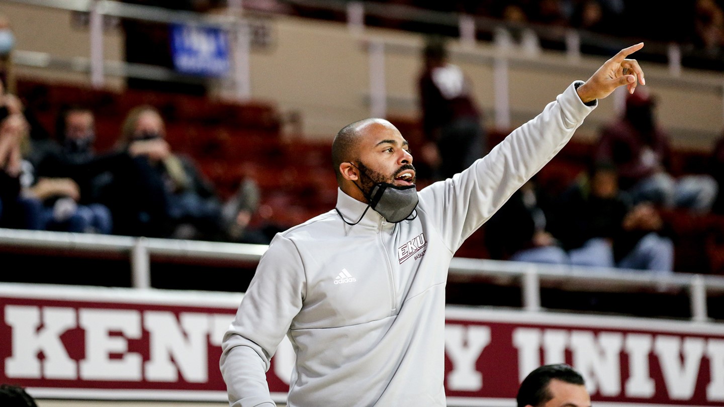 EKU Men's Basketball Assistant Coach Mike Allen Promoted to Recruiting