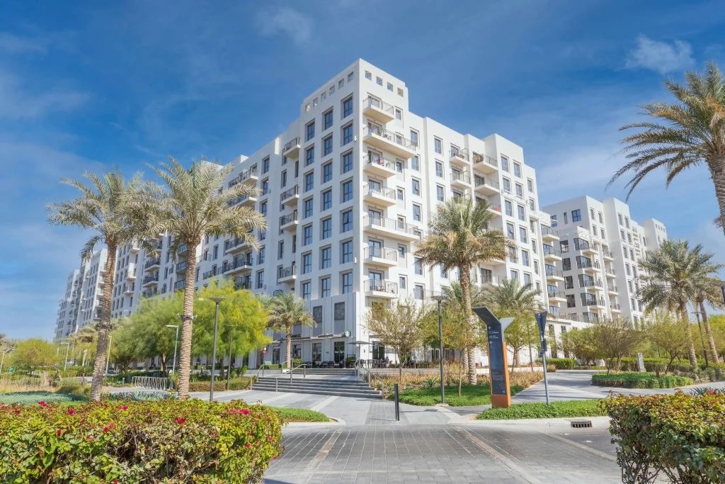 On A Budget? 5 Affordable Areas to Live in Dubai HopDes