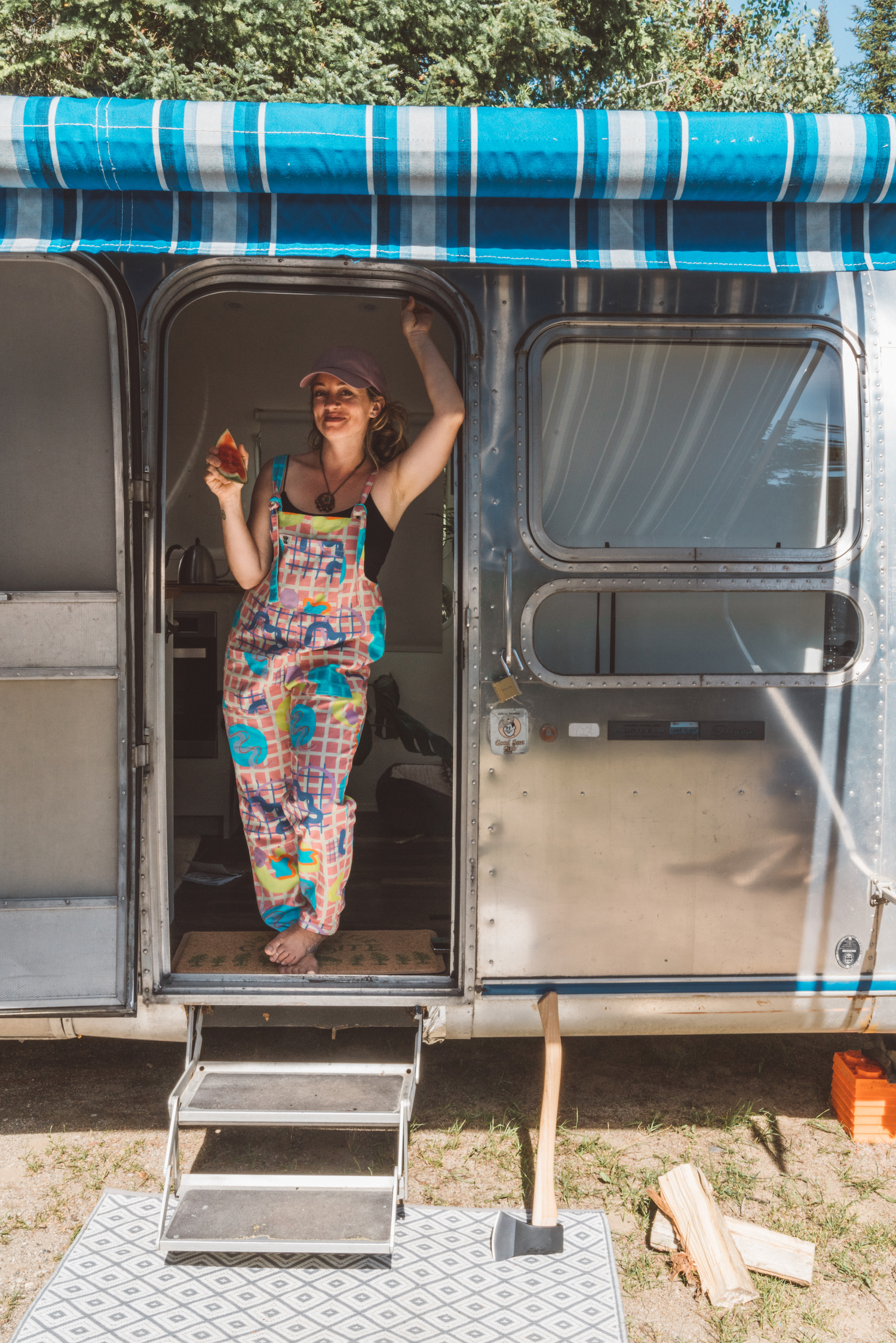 8 Places to Find Free Overnight RV Camping