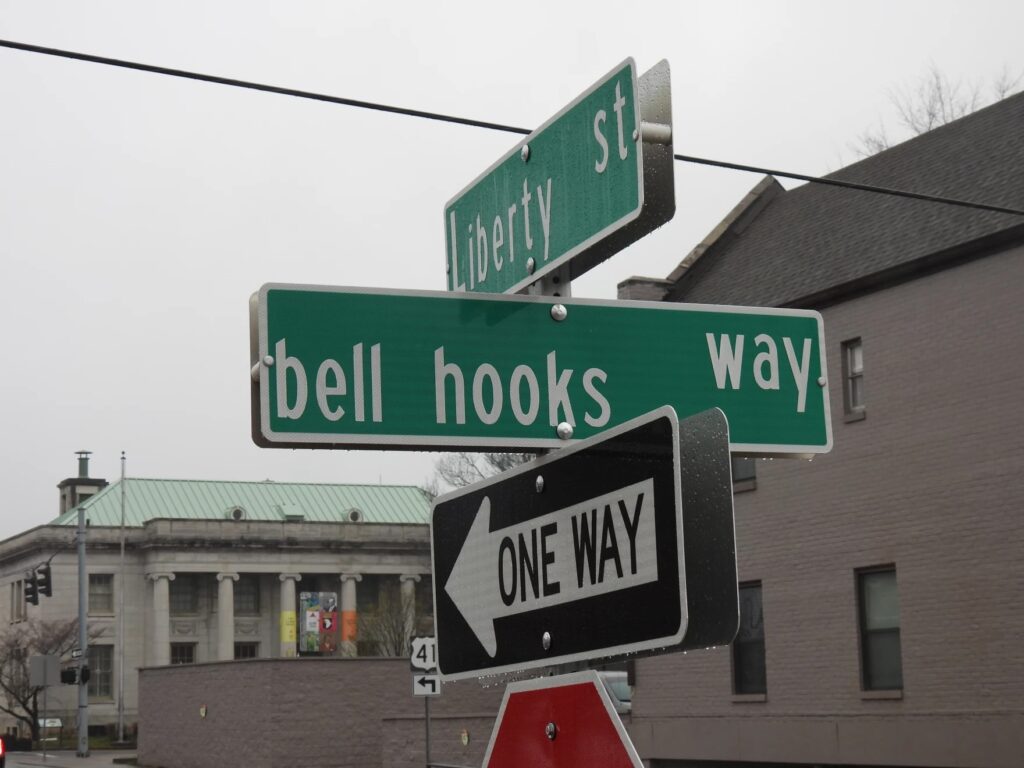 Hopkinsville street, museum room dedicated to legacy of bell hooks