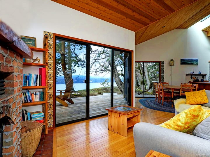 Eureka House Waterfront Vacation Rental Hornby Island