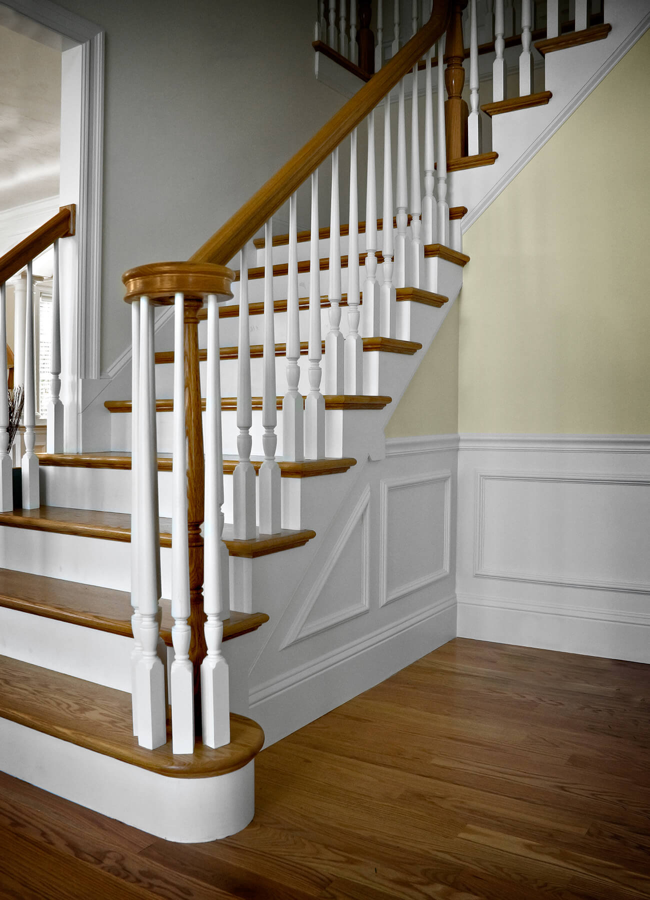Photo Gallery // Stairs Horner Millwork