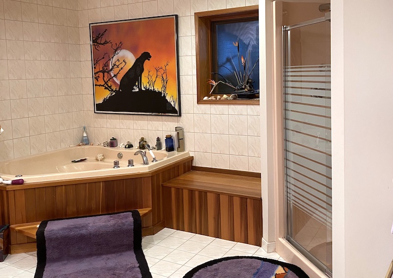 Property for Sale Exclusive residence available Horse Lake, BC, Canada