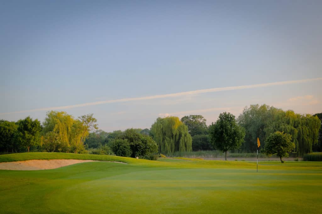 Play Golf Horton Golf Park