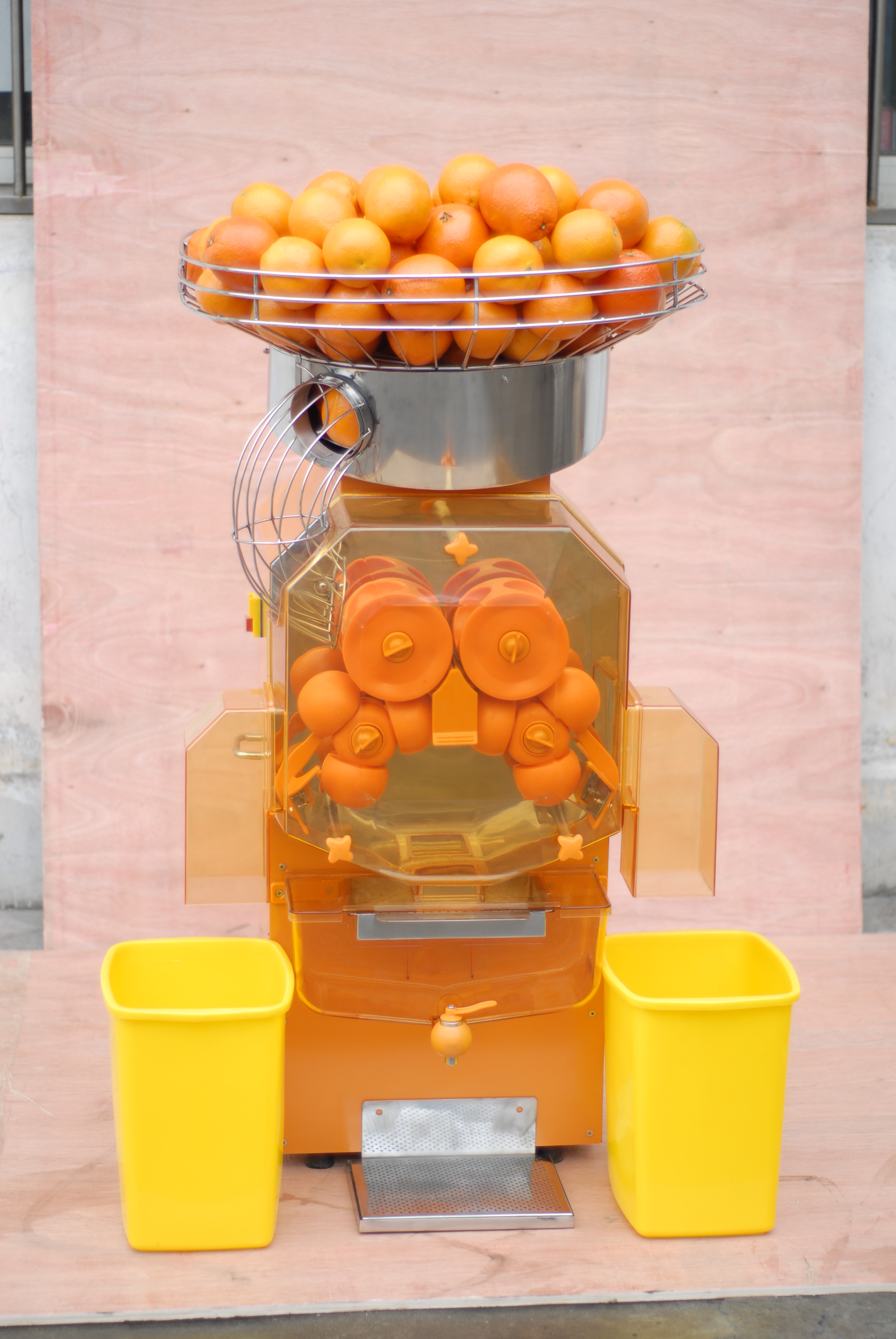 EXPRIMIDOR DE NARANJAS INDUSTRIAL HOSTELECAN