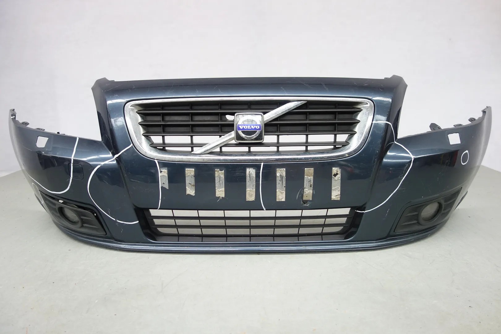 GENUINE VOLVO V50 20072012 FRONT BUMPER p/n 30744976 eBay