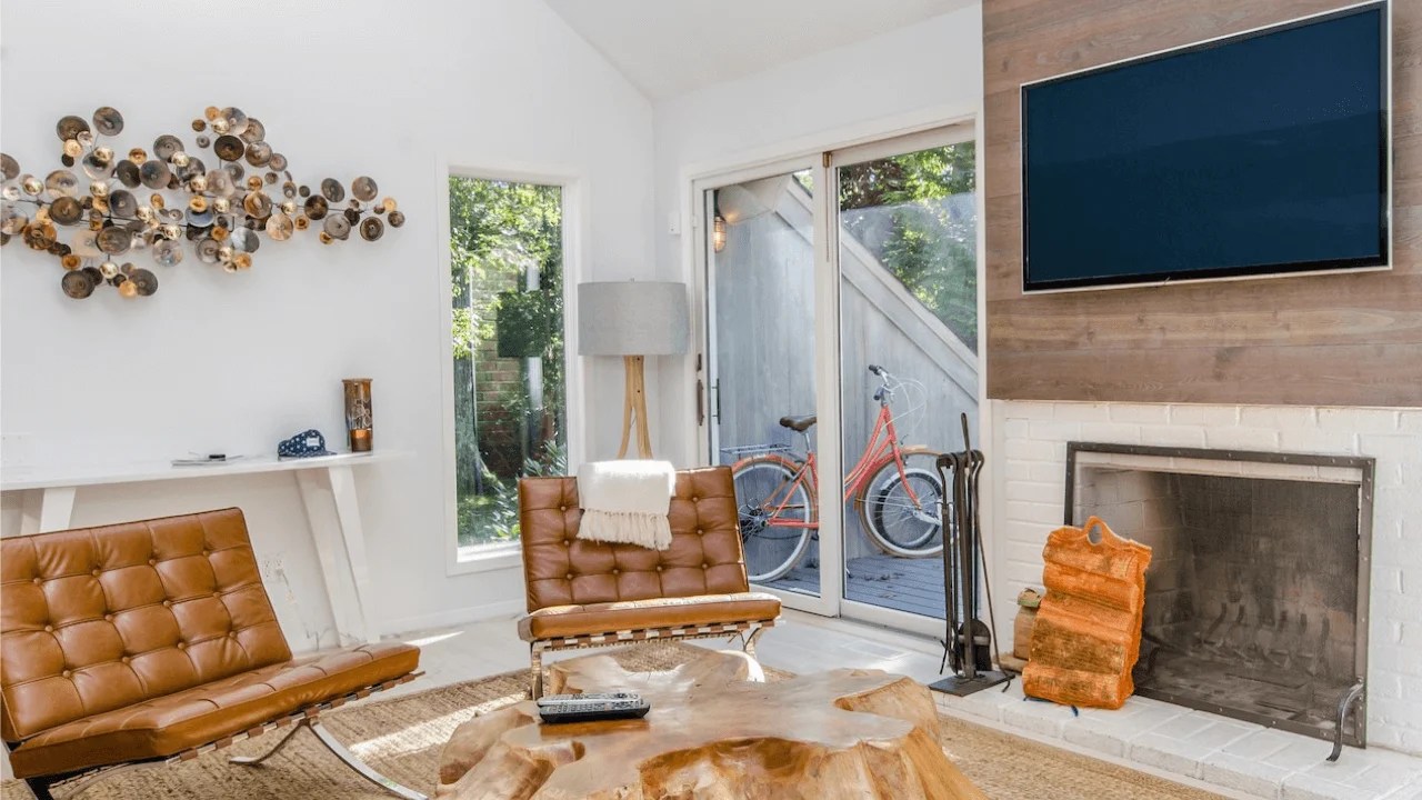 How to Automate Your Airbnb Rental & Increase Efficiency Host Tools