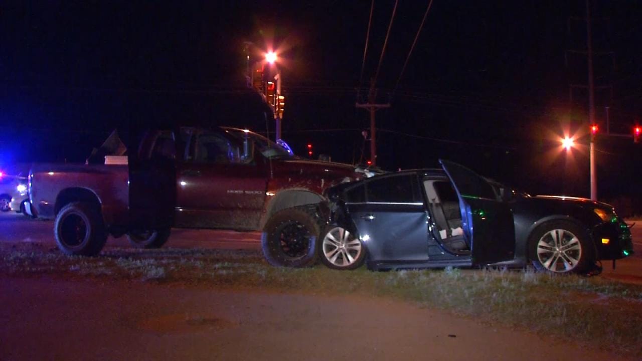 Three Injured In MultiVehicle Tulsa Crash