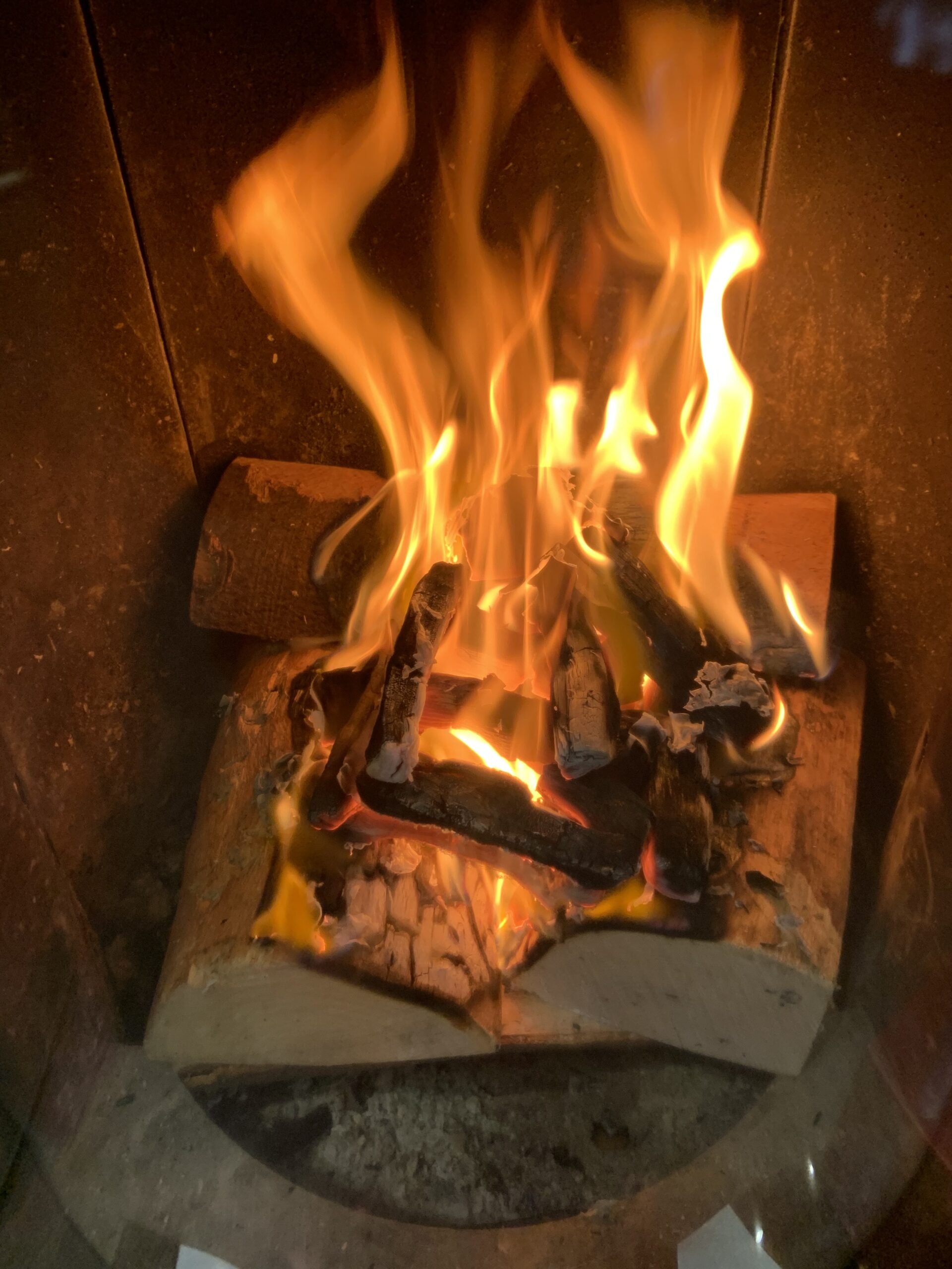 The Ultimate Guide to Lighting a Wood Burner Hot Box Firestarter