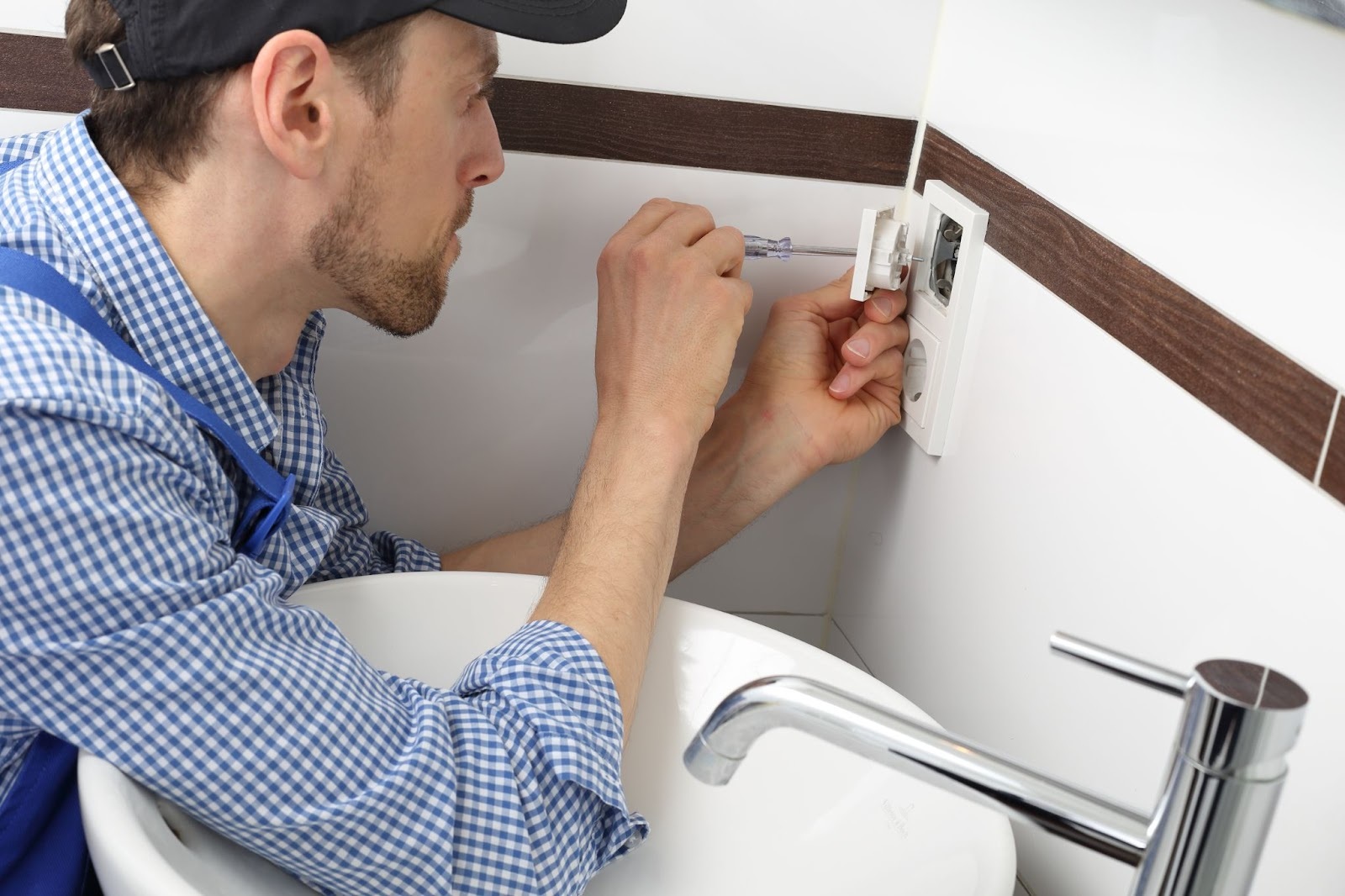 A Comprehensive Guide to Electrician Insurance