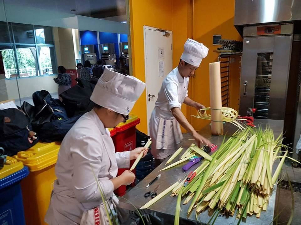 Culinary Art Project Janur “Kembang Mayang”