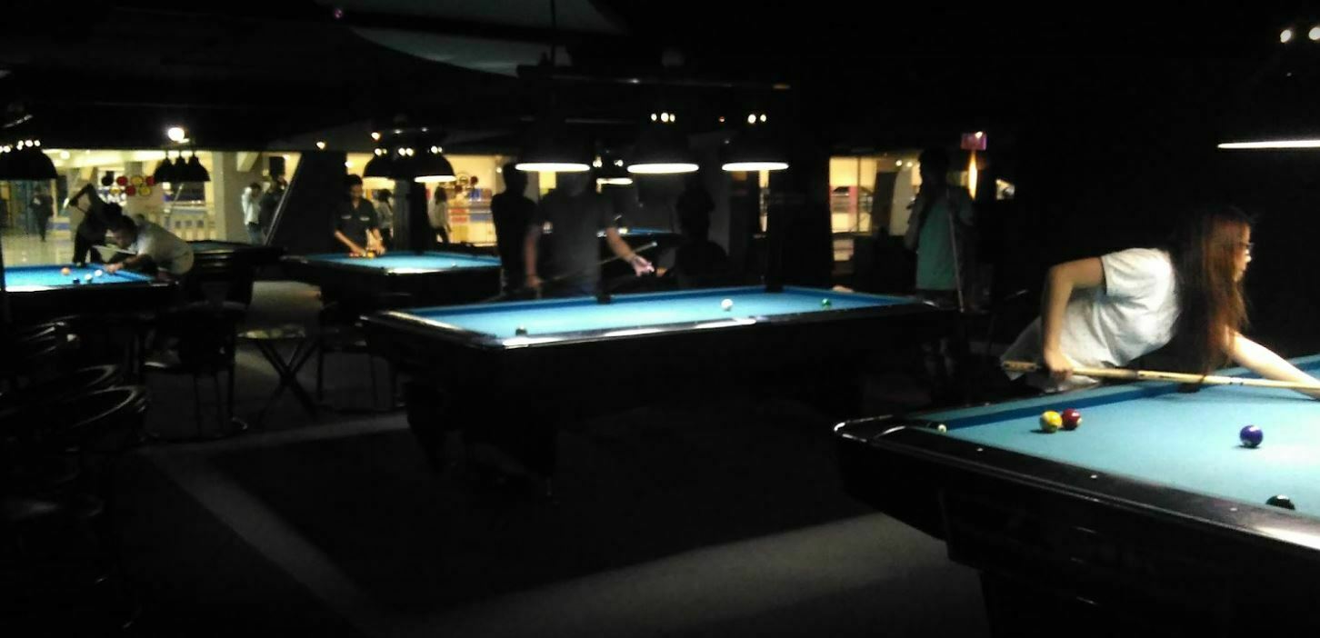 10 Rekomendasi Tempat Billiard di Bandung yang Hits 2024
