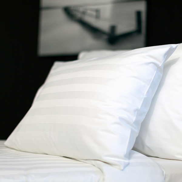 hotell sängkläder Hur Dyra Sängkläder Borde Man Köpa För Ett Hotell?