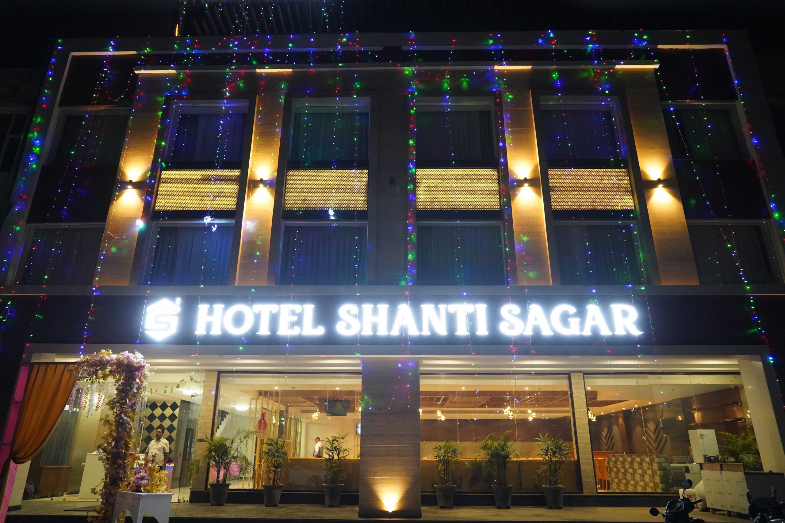 Hotel Shanti Sagar