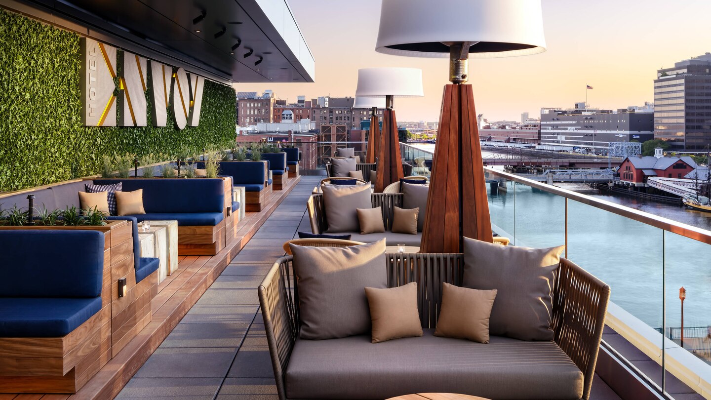 The Envoy Hotel, Autograph Collection Hotels Near Conventions