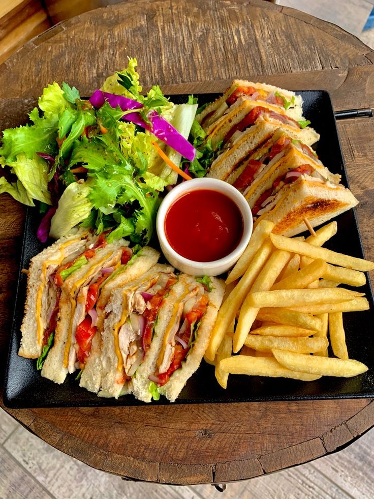 Hot Springs Cafe & Lounge