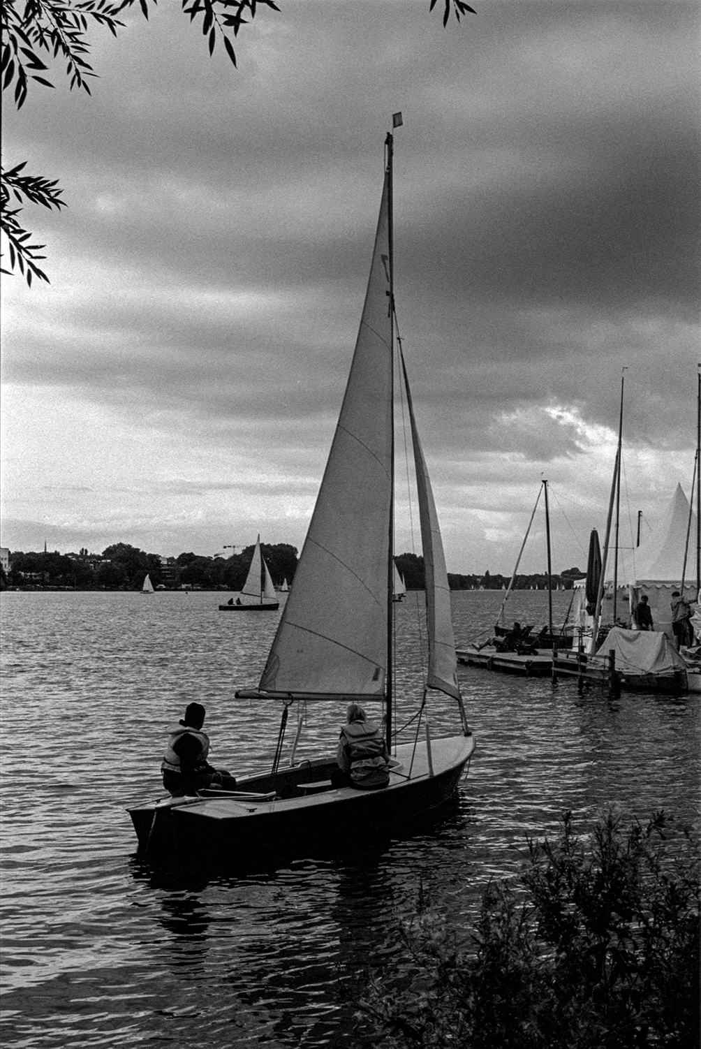 Ilford HP5 Plus 400 Test Beyond