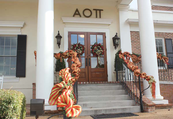 Poll Vote for Best Ole Miss Sorority Christmas Decor HottyToddy