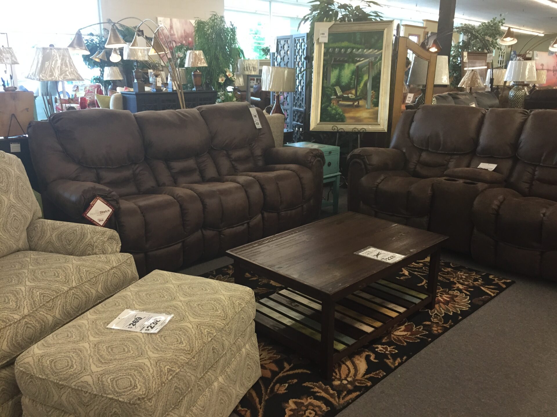 Johnson Furniture in Oxford Offers Exclusive Summer Sales