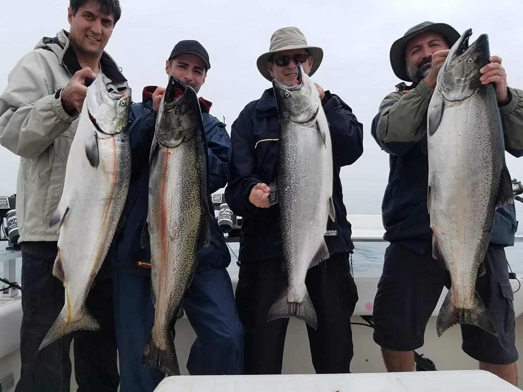 PHOTOSVIDÉOS HotWill Guide de pêche lac Ontario