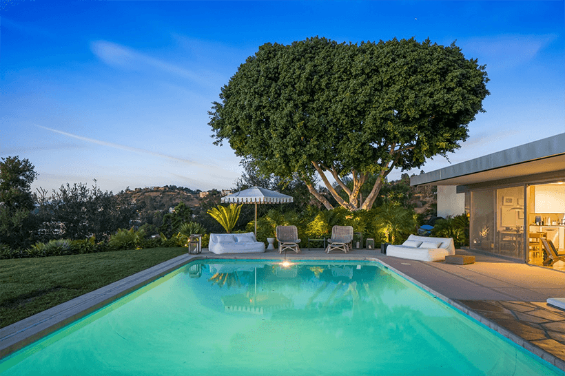 Richard Neutras divine Loring House hits the market