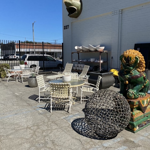 Front Page House 1002