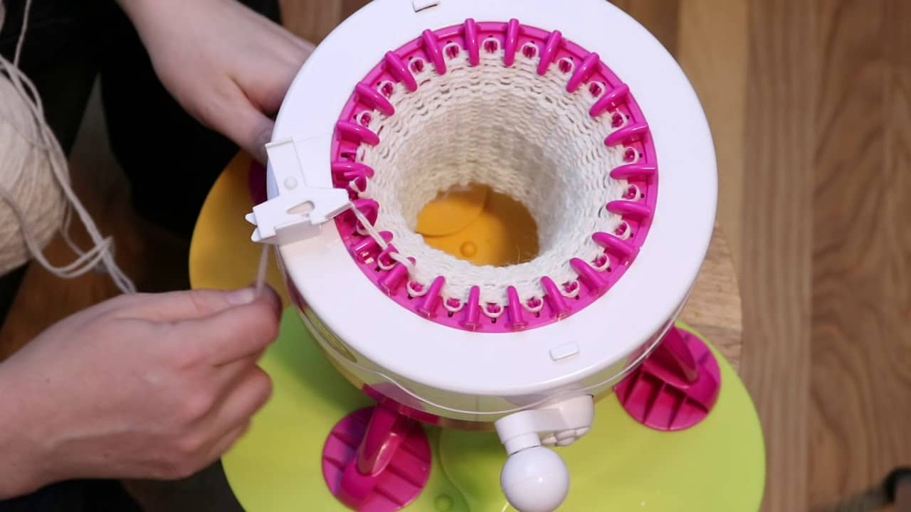 7 Best Knitting Machines (Winter 2024) Reviews & Buying Guide