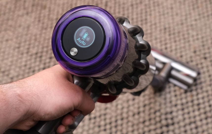 Dyson Vacuum not Charging Basic Info & Tips (Spring 2023)