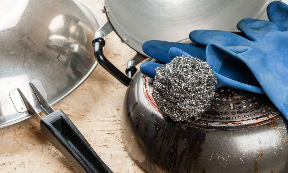 How To Remove Sticky Residue From Pots And Pans