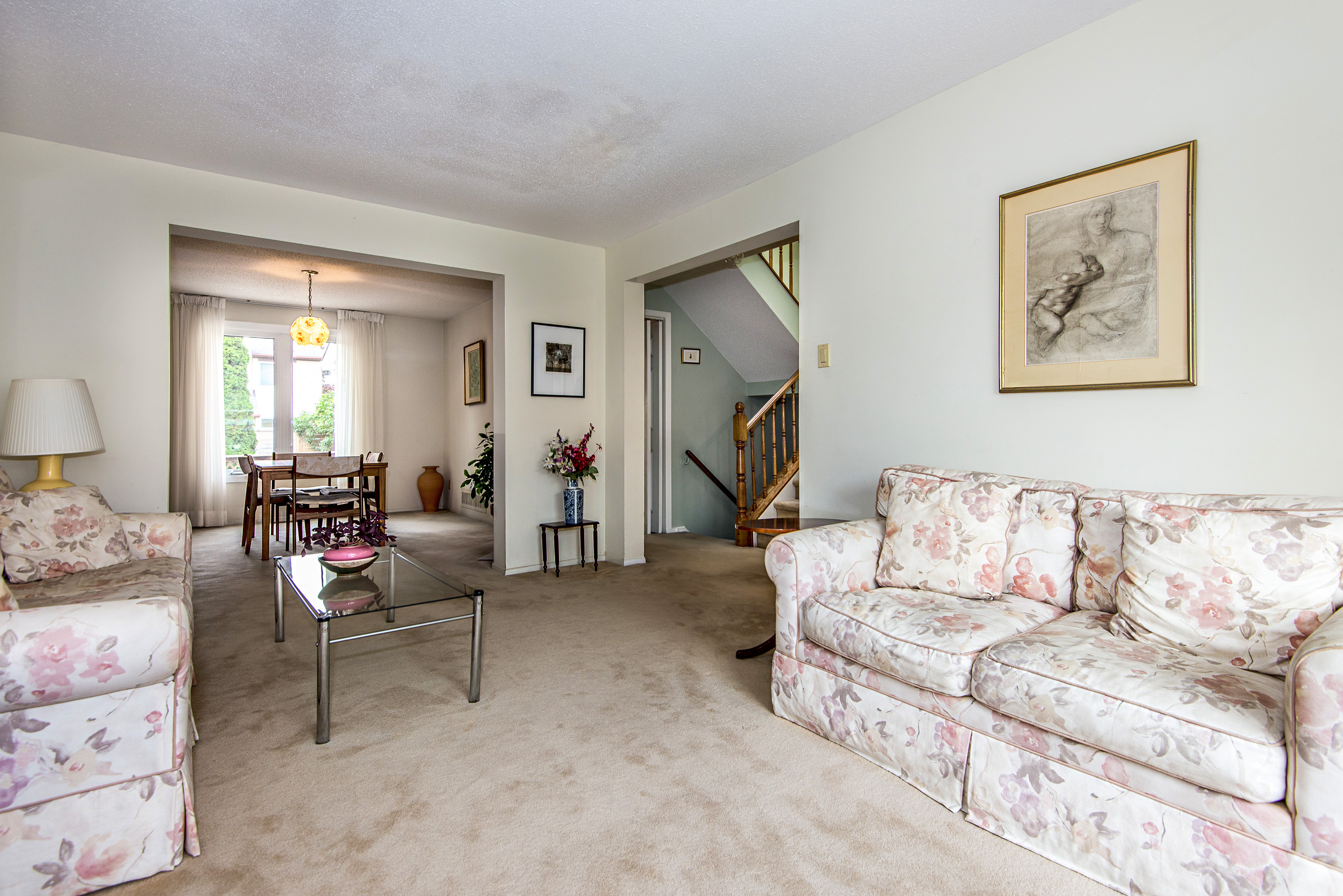 Centrepointe House Curious