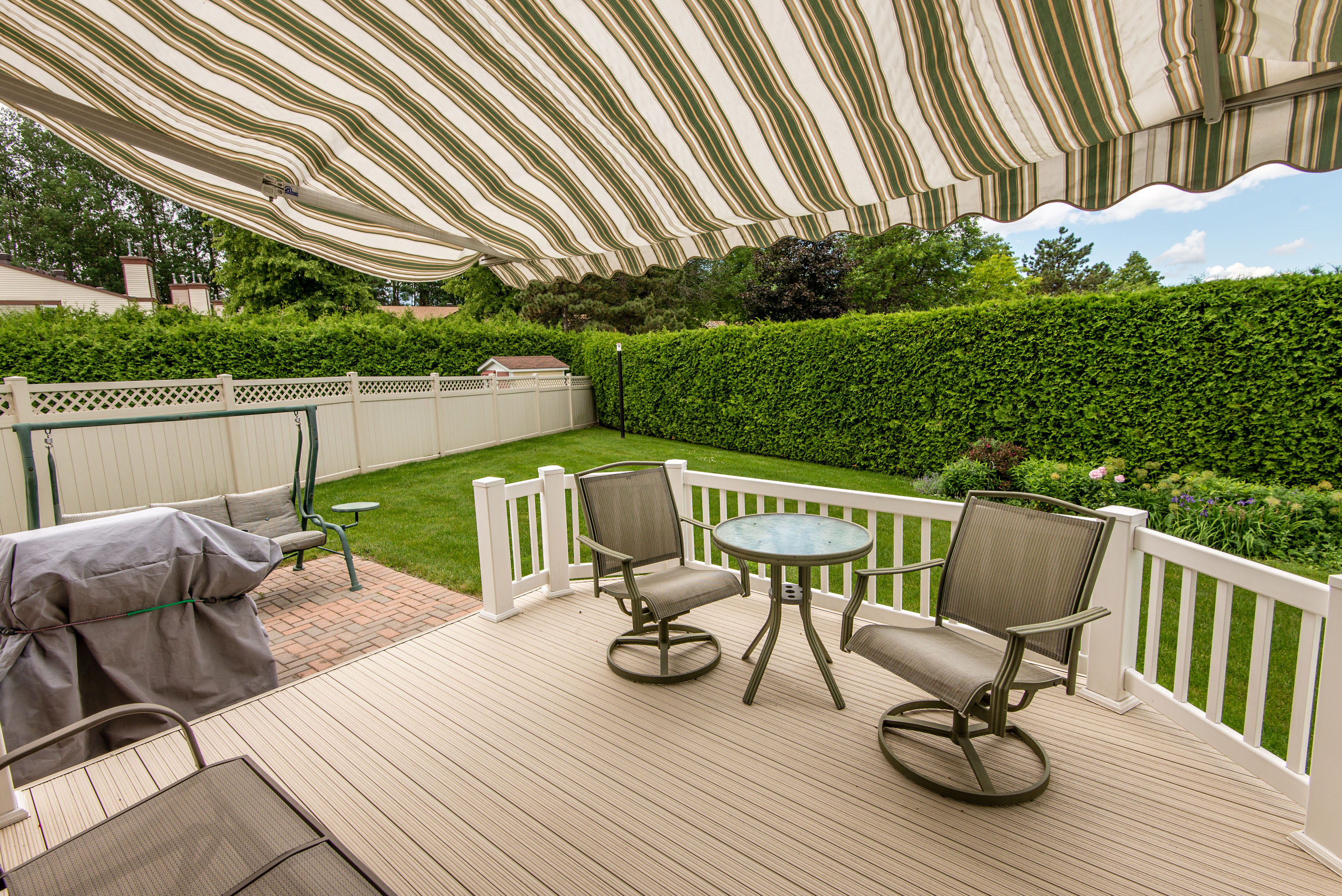 Centrepointe House Curious