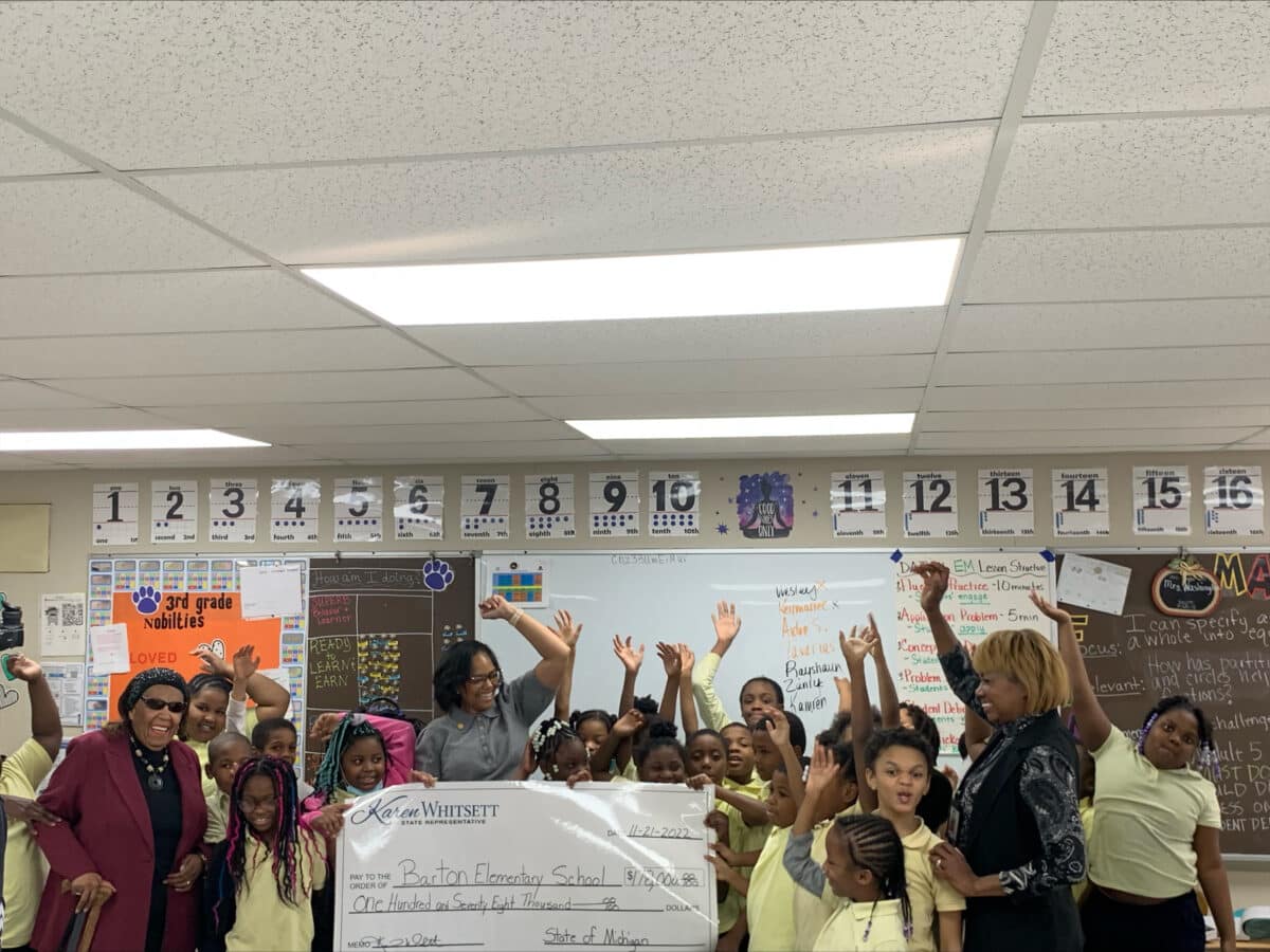 State Rep. Karen Whitsett and Barton McFarland Neighborhood Association