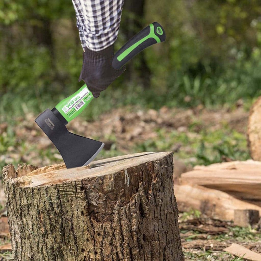 Best Axes For Splitting Wood 2024 Reviews & Top Picks