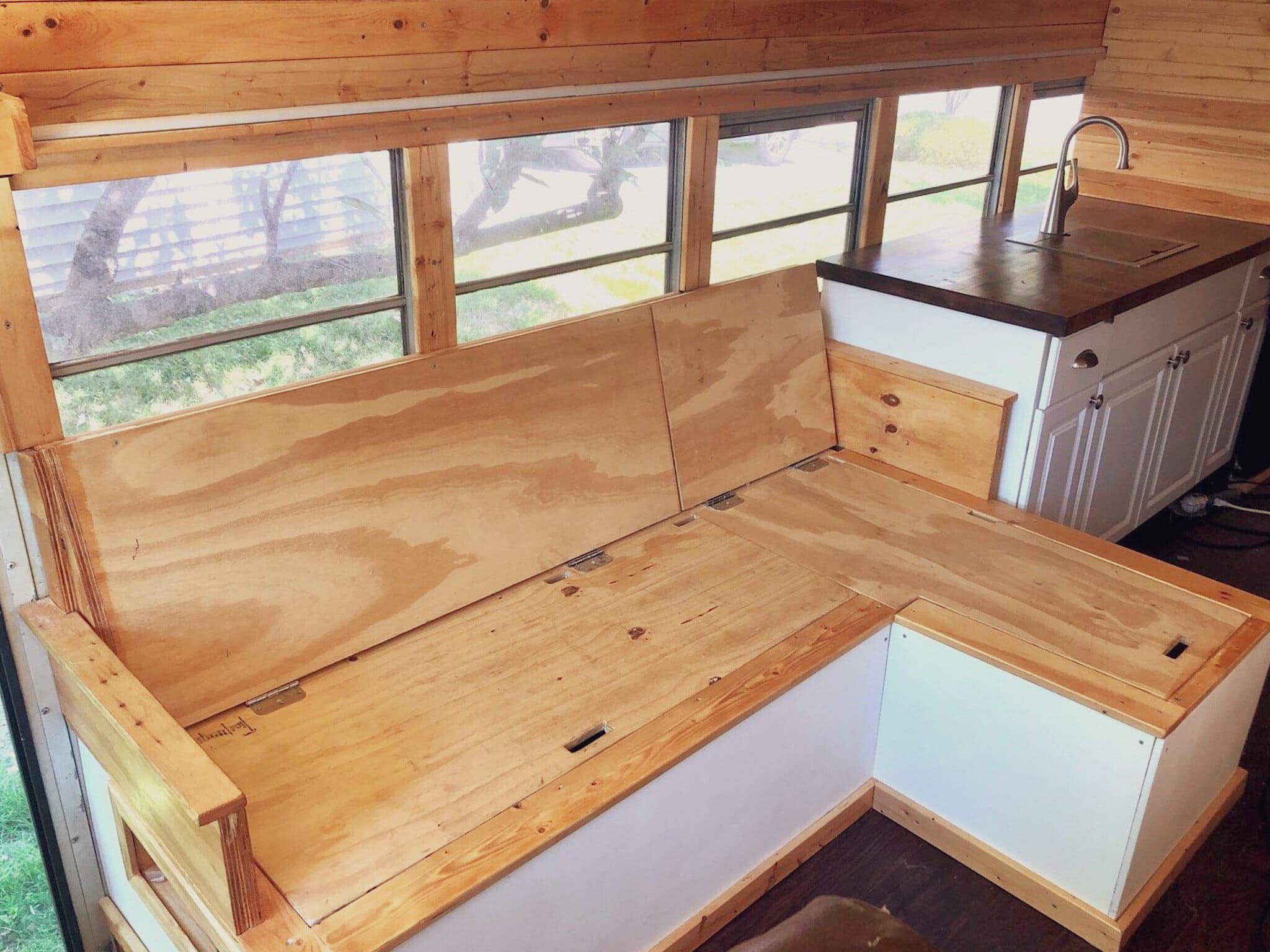 11 DIY RV Sofa Beds Plans You Can Make Today (With Pictures) House Grail