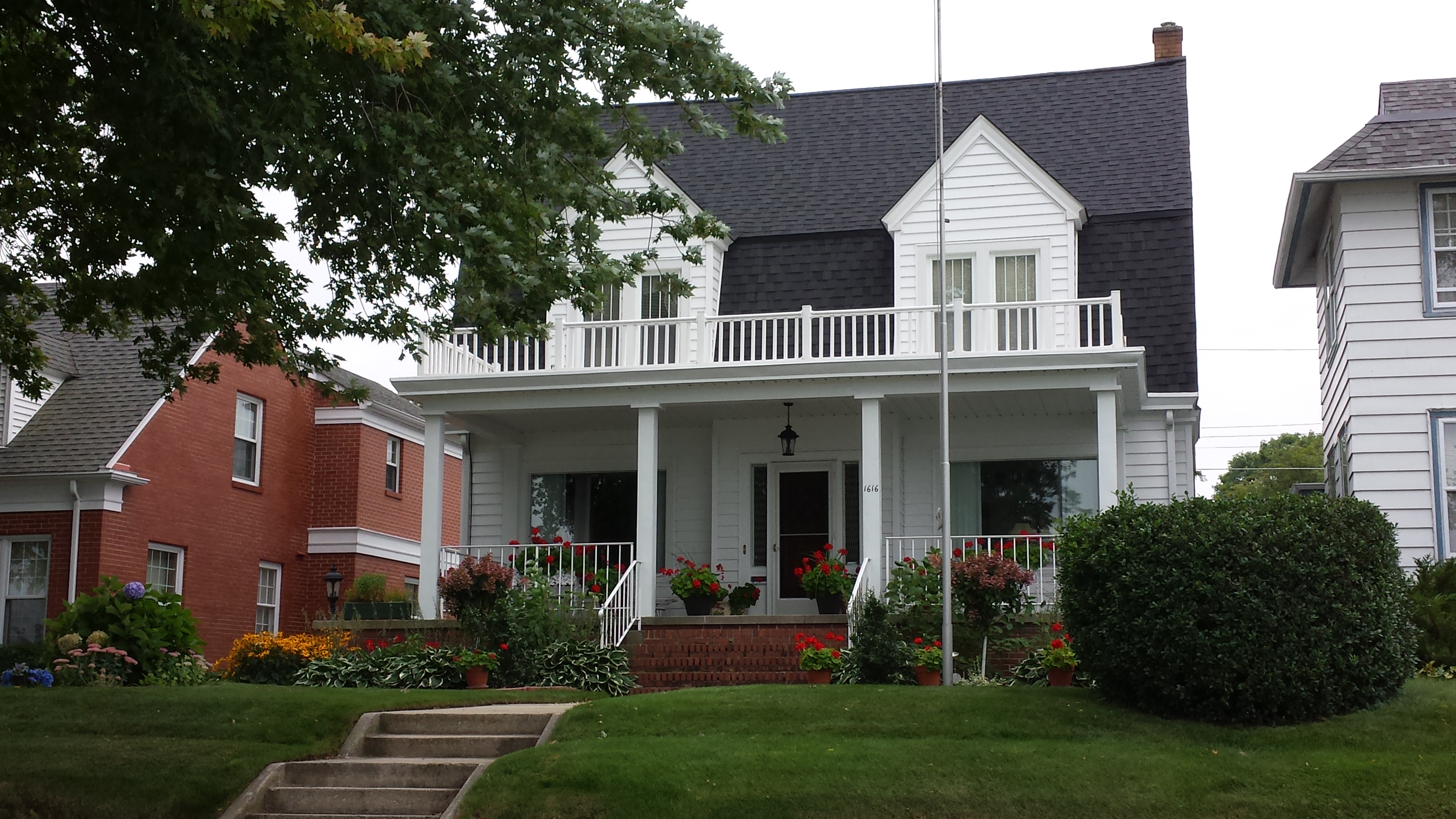 Home Tour in Racine, Wisconsin Gothic, Italian, Greek Style Homes