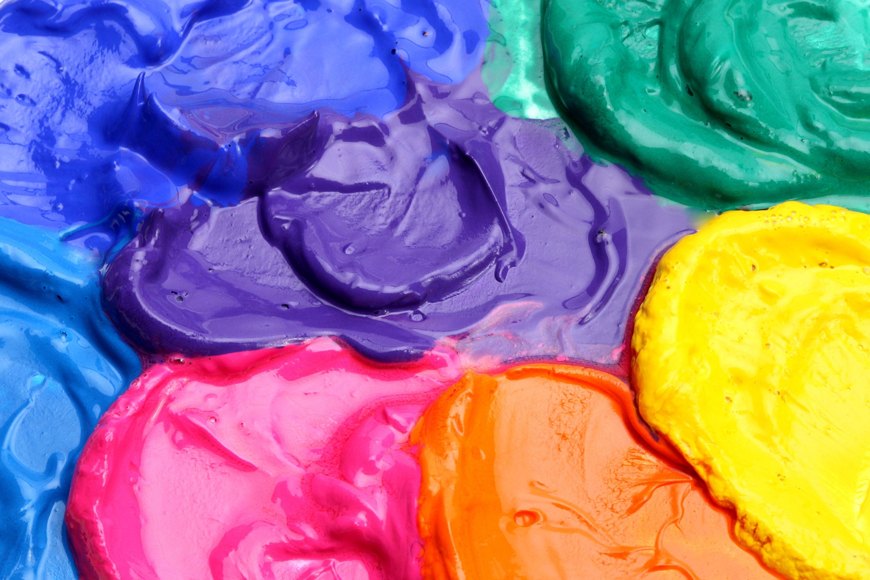 How to Fix Lumpy Acrylic Paint? Housekeepingbay