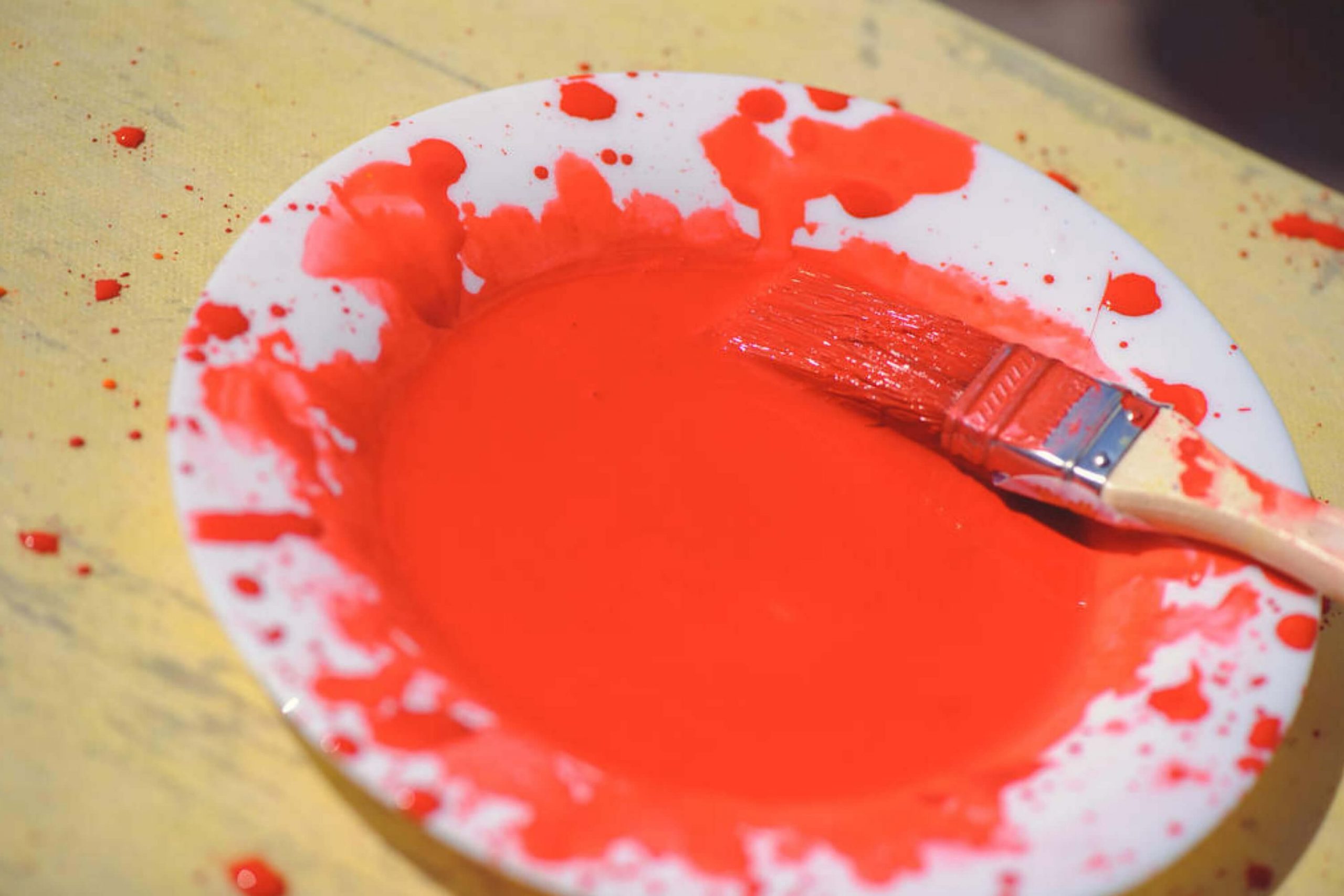How to Remove Latex Paint? Detailed Guide Housekeepingbay