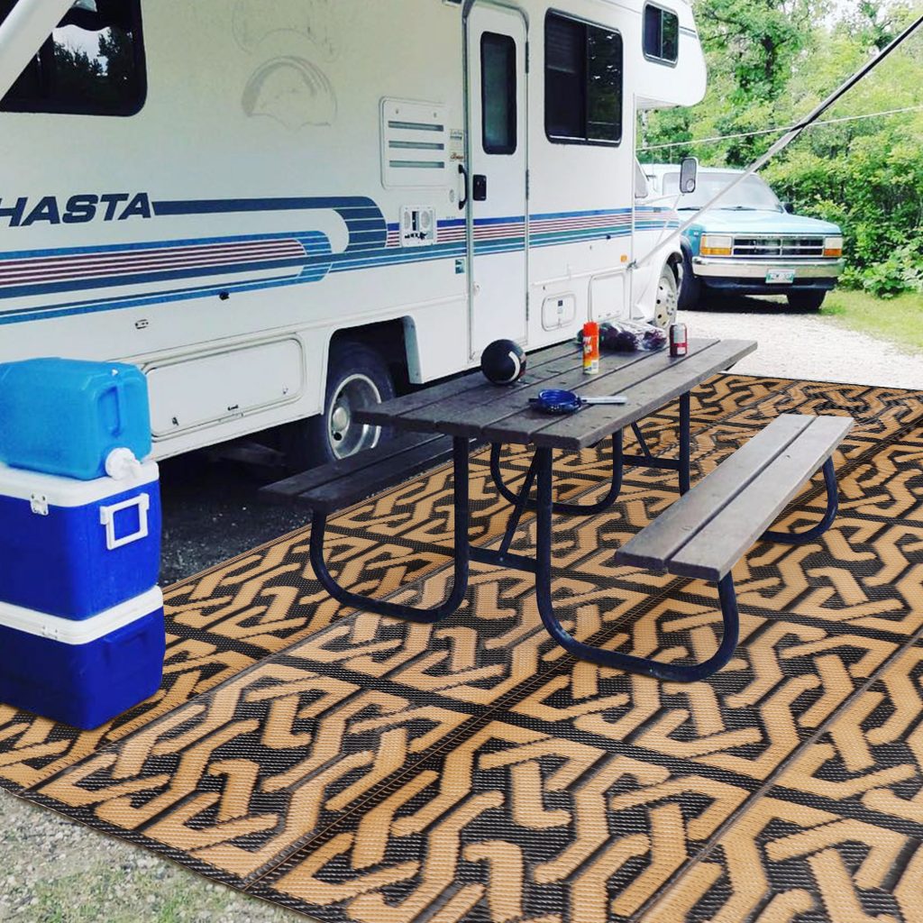 SAND MINE Reversible Mats, Plastic Straw Rug, Modern Area Rug, Large