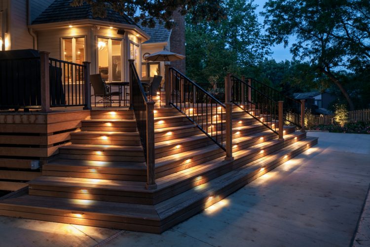10 Great Outdoor Light Options for Your Home