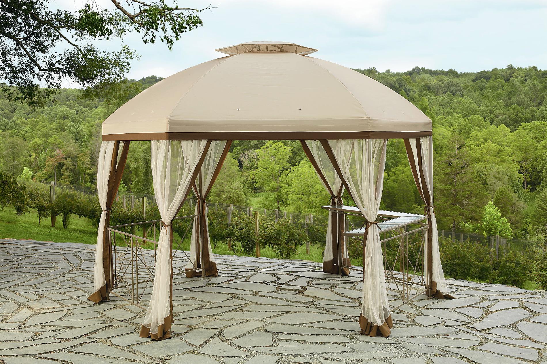 20 Beautiful Yards With Outdoor Canopy Designs