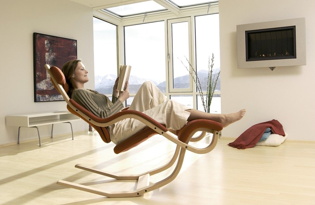 10 Types of Reading Chairs That Look Extremely Cozy 10 Types of Reading Chairs That Look Extremely Cozy