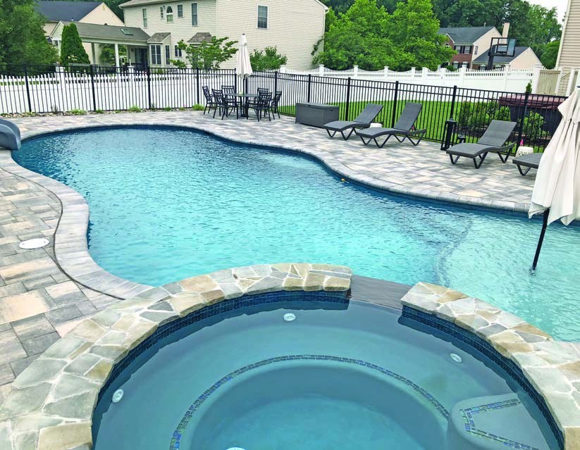 Del Val Pools & Spas House & Home Magazine