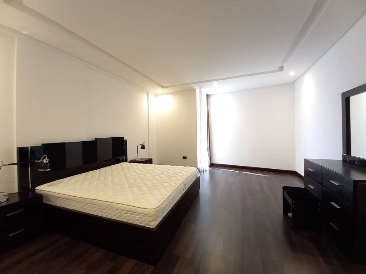 2 Bedrooms FF Apartment For Rent in Reef Island House Me